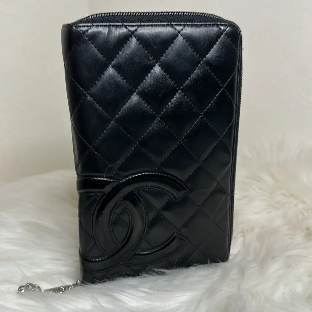 💯Preloved Chanel Large Quilted Wallet/Organizer🍀
